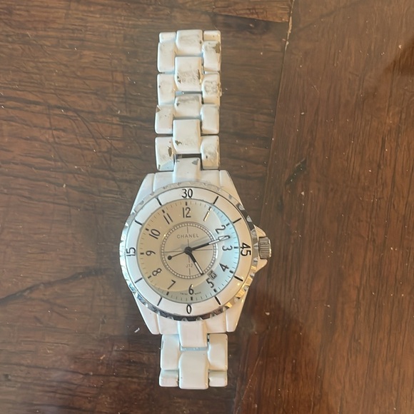 Watch - Picture 2 of 10